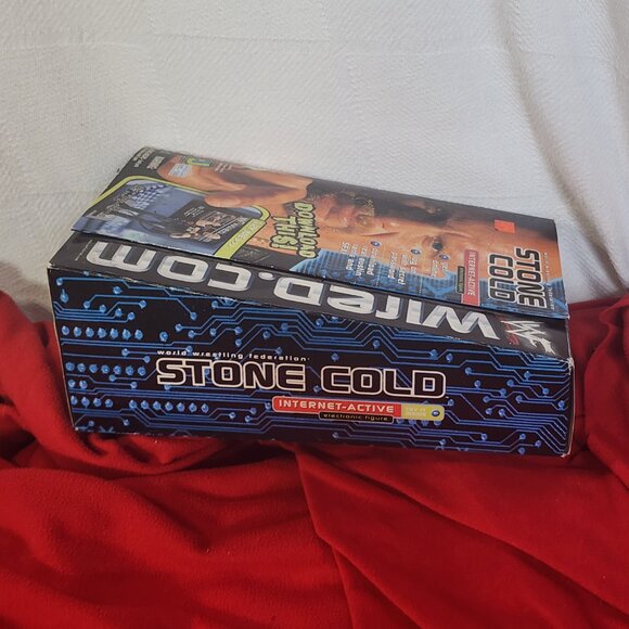 Jakks Pacific Vtg Titan Sports WWF Stone Cold Internet-Active Electronic Figure - Picture 10 of 16